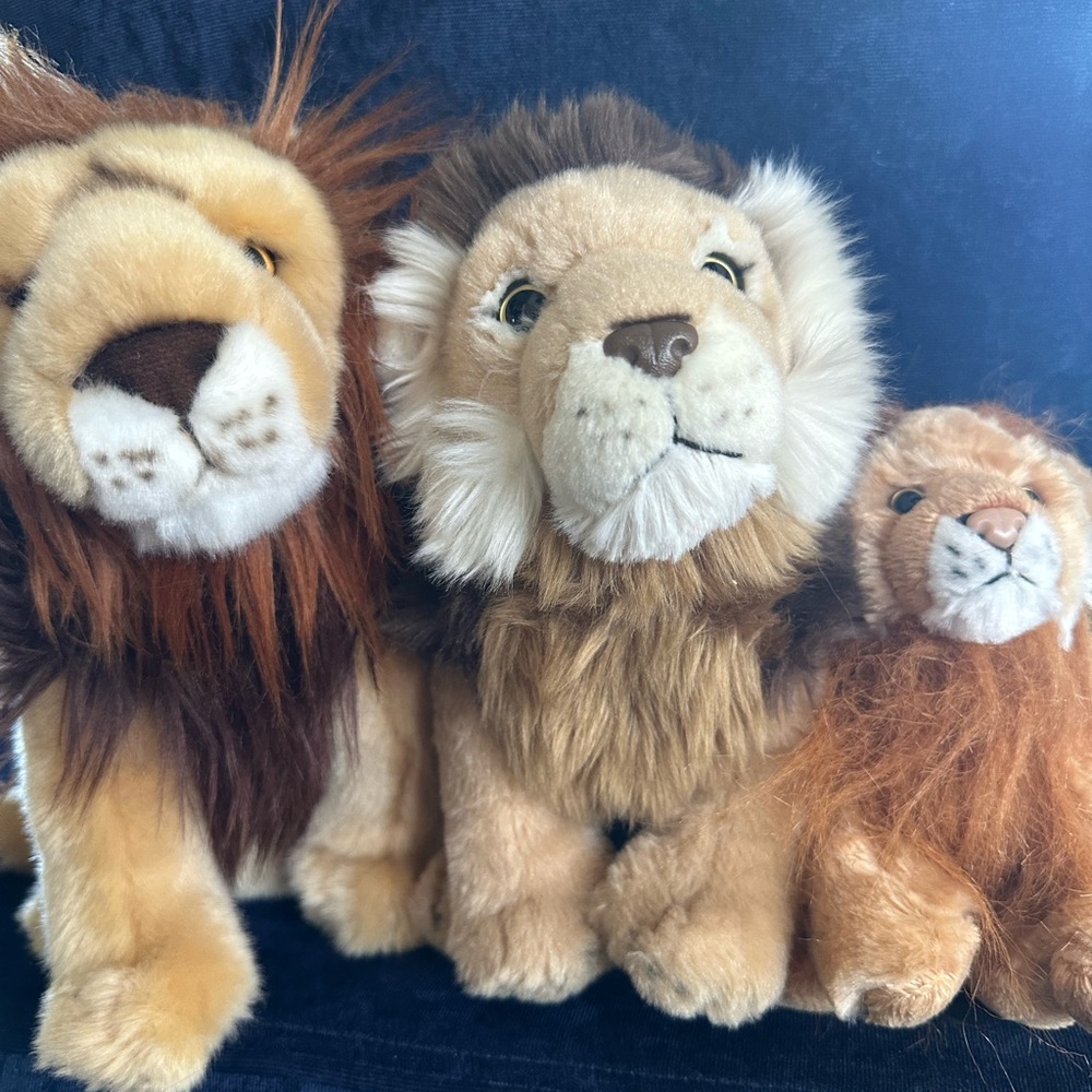 Plush Lion Toy Set - Brown and Cream